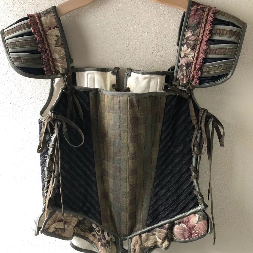 Moresca Max Two Bodice, XL